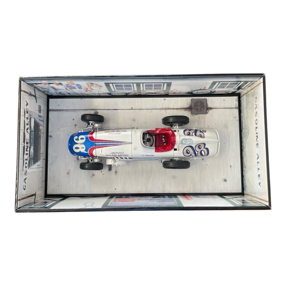 Parnelli Jones #98 1962 Indy 500 Pole Winner Watson Roadster 1:18 Scale Die Cast